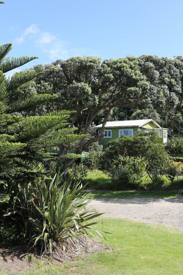 Toad Hall Baylys Beach Exterior foto